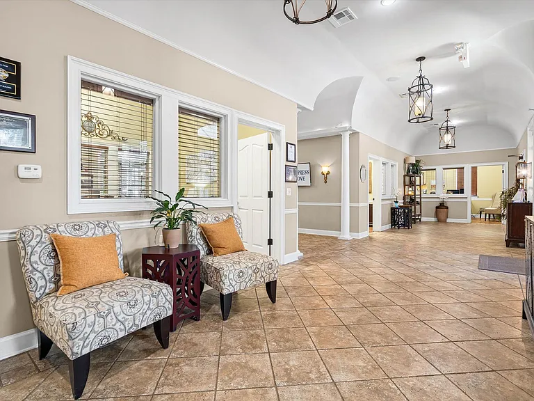 Cypress Cove Apartment Homes — Photo 34