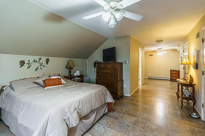 304 Barnes Mill Rd — Photo 12