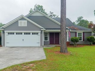 925 Sugarberry Dr, Hahira, GA 31632