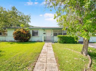 9820 SW 164th St, Miami, FL 33157