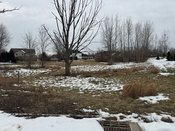 4577 Parkstone Ln, Avon, IN 46123