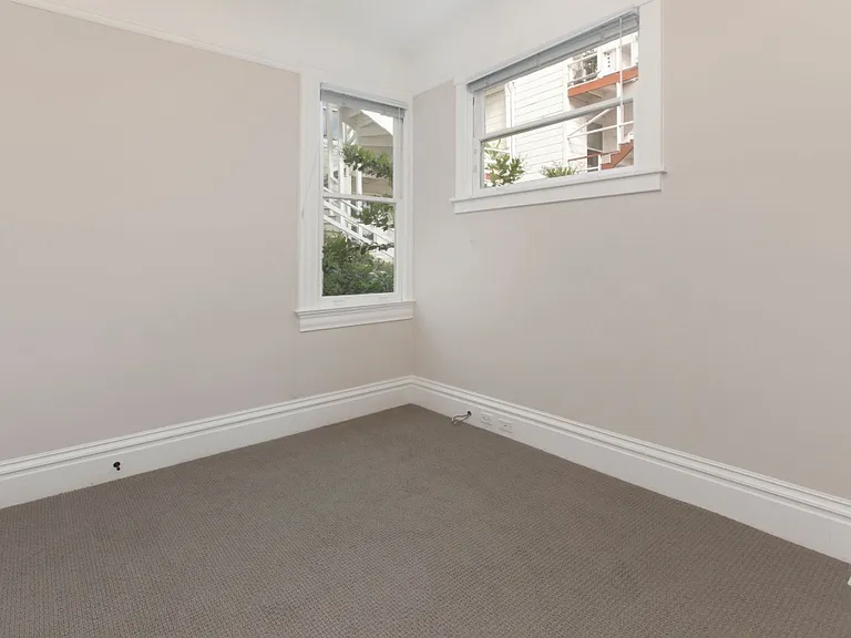 1080 Filbert St — Photo 10