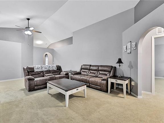 2nd image of 5424 Chandler Dr