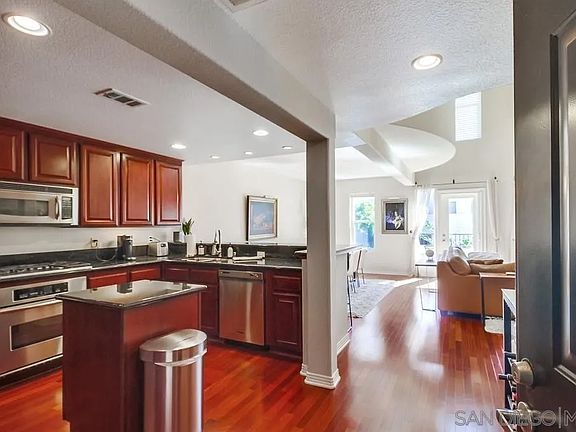 2nd image of 301 W G St Unit 432