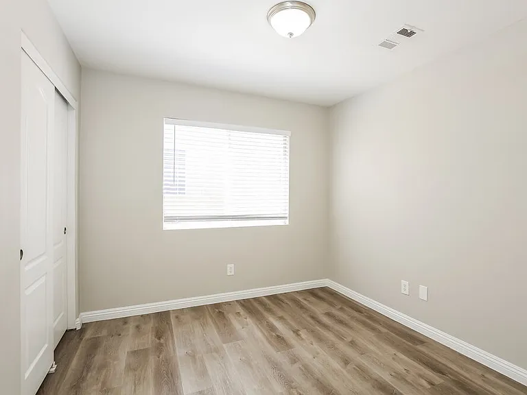 1916 Fossil Butte Way — Photo 14