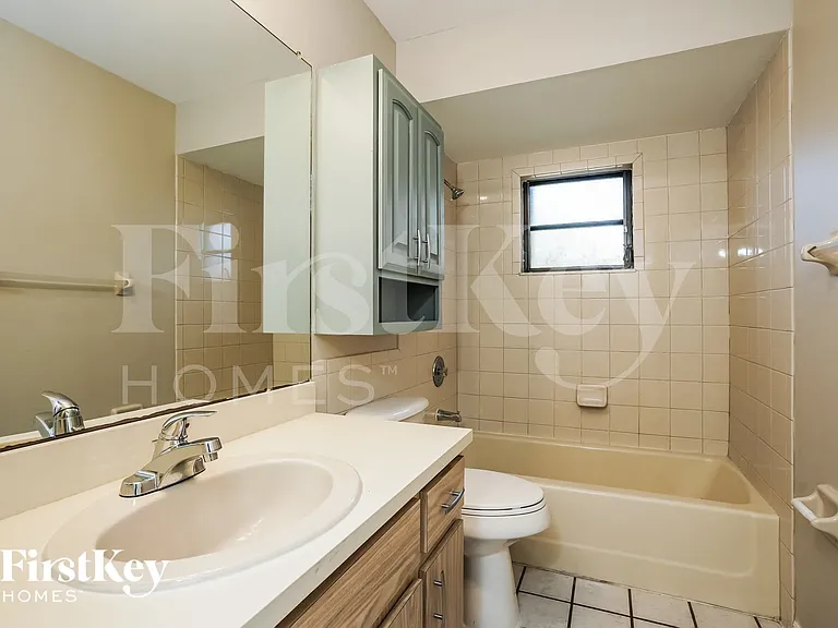 17420 Duquesne Rd — Photo 11