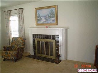 1st image of 923 S Vandalia Ave
