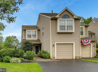 1 Nutmeg Pl, Newtown, PA 18940