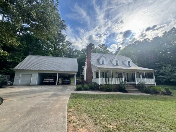 202 Commodore Dr NW, Milledgeville, GA 31061