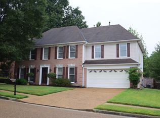 8720 Meadow Green Dr, Cordova, TN 38016