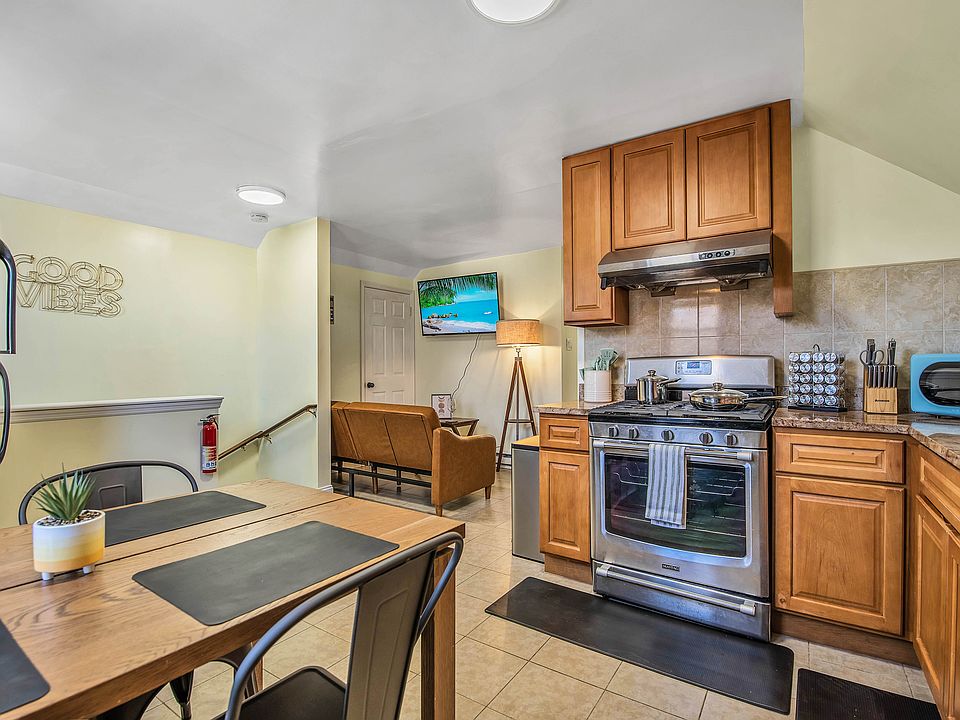 Kitchen/Living Room Setup