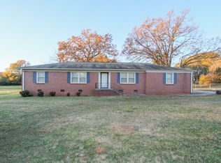 821 George Albert Lake Rd, Anderson, SC 29624