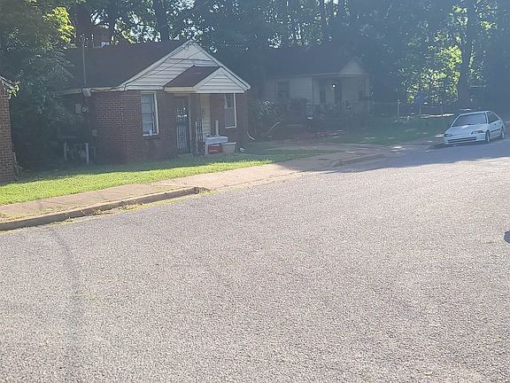 2nd image of 1297 Smith Ave