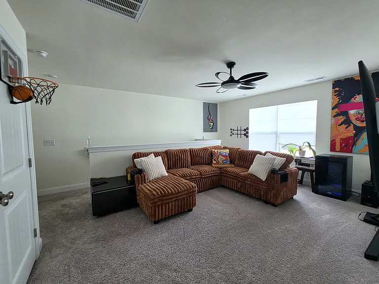 Gander Dr — Photo 21