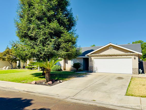 3rd image of 1009 S Elverta Street