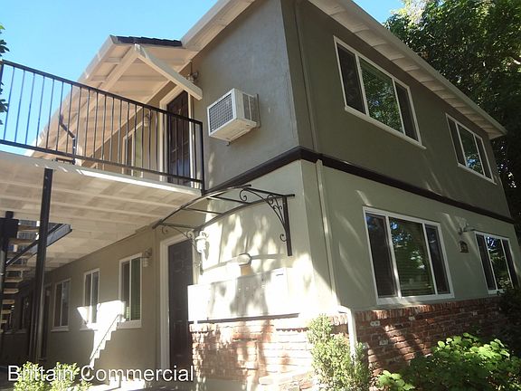 3rd image of 1808 N St APT 02
