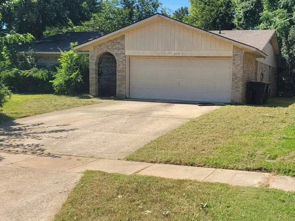 446 Plaza Cir, Bossier City, LA 71111