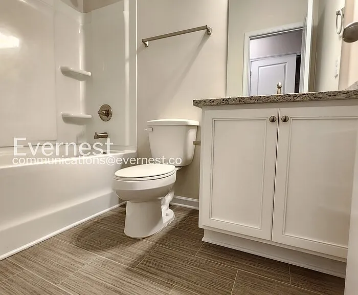 212 Venture Dr — Photo 12