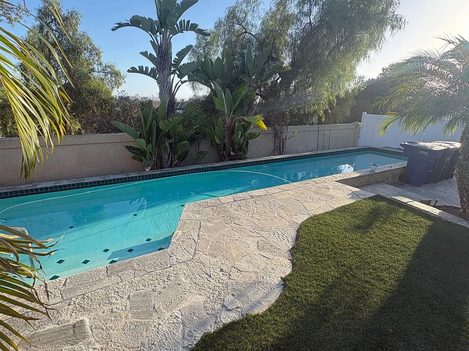 4 bed, 3.0 bath, 2179 sqft, $4,500 — Photo 2