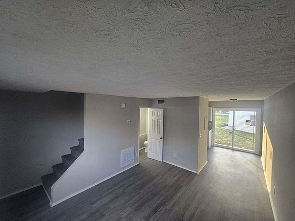 3rd image of 612 E Pine St APT 1