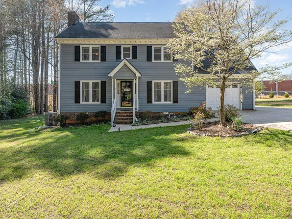 3412 Ashmill Ct, Apex, NC 27539