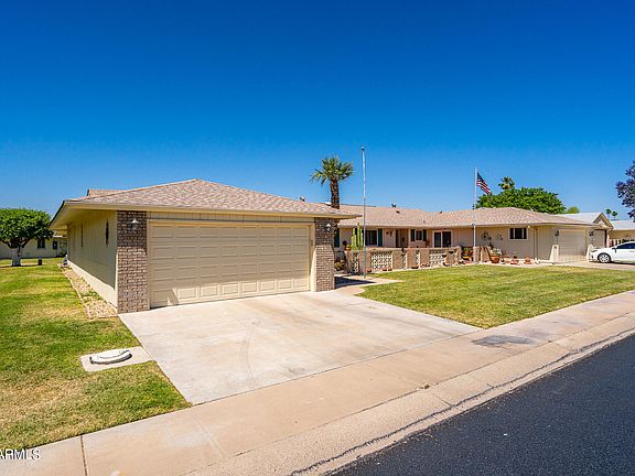 3rd image of 10629 W Tropicana Cir