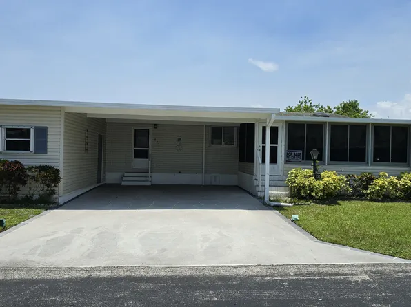 827 Sun Glow St, Boynton Beach, FL 33436