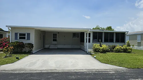 827 Sun Glow St Photo 1