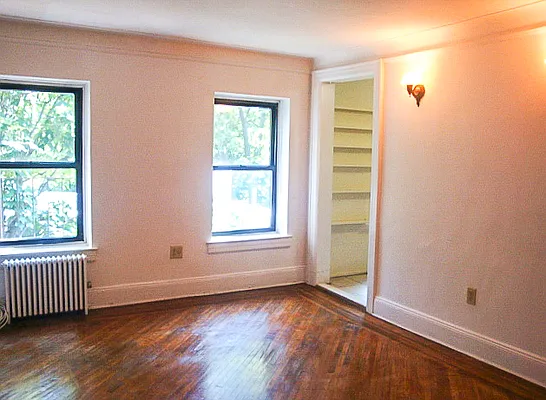 Rented by Twyford Real Estate | media 9