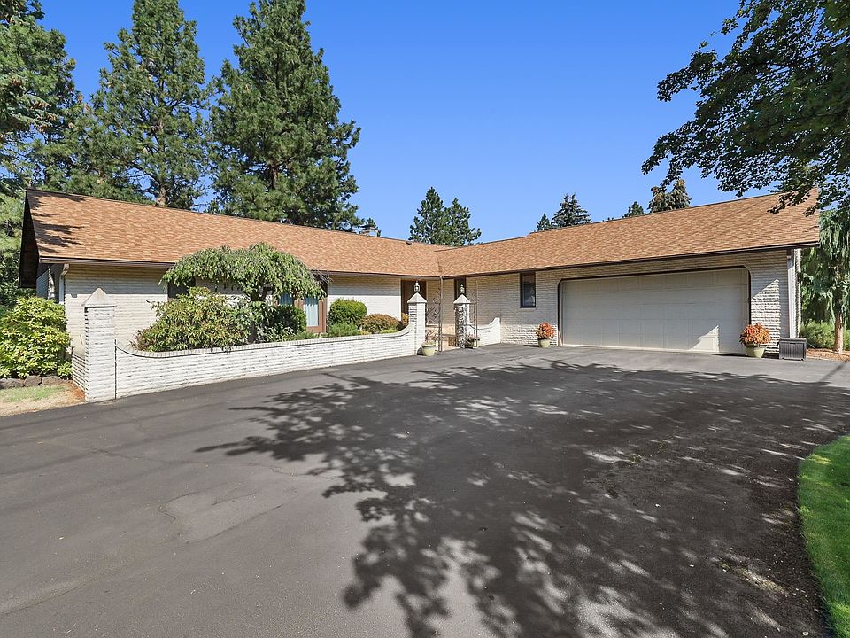 1st image of 5421 E 16th Ave