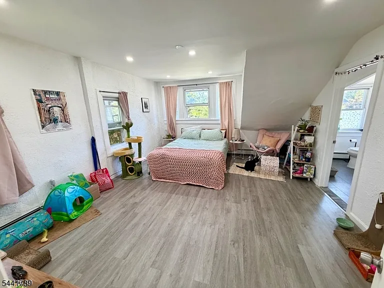 390 Orange Rd #5 — Photo 3