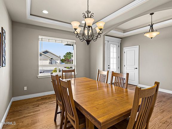 5th image of 7408 Crown Crest Ave