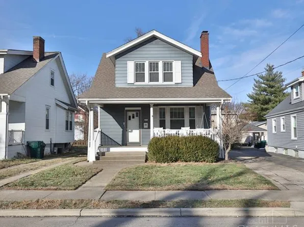 4136 Maple Dr, Cincinnati, OH 45209