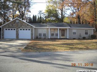 111 Clifford Dr, Attalla, AL 35954