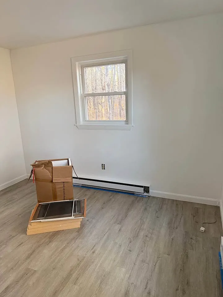 2 bed, 850 sqft, $1,975 — Photo 3