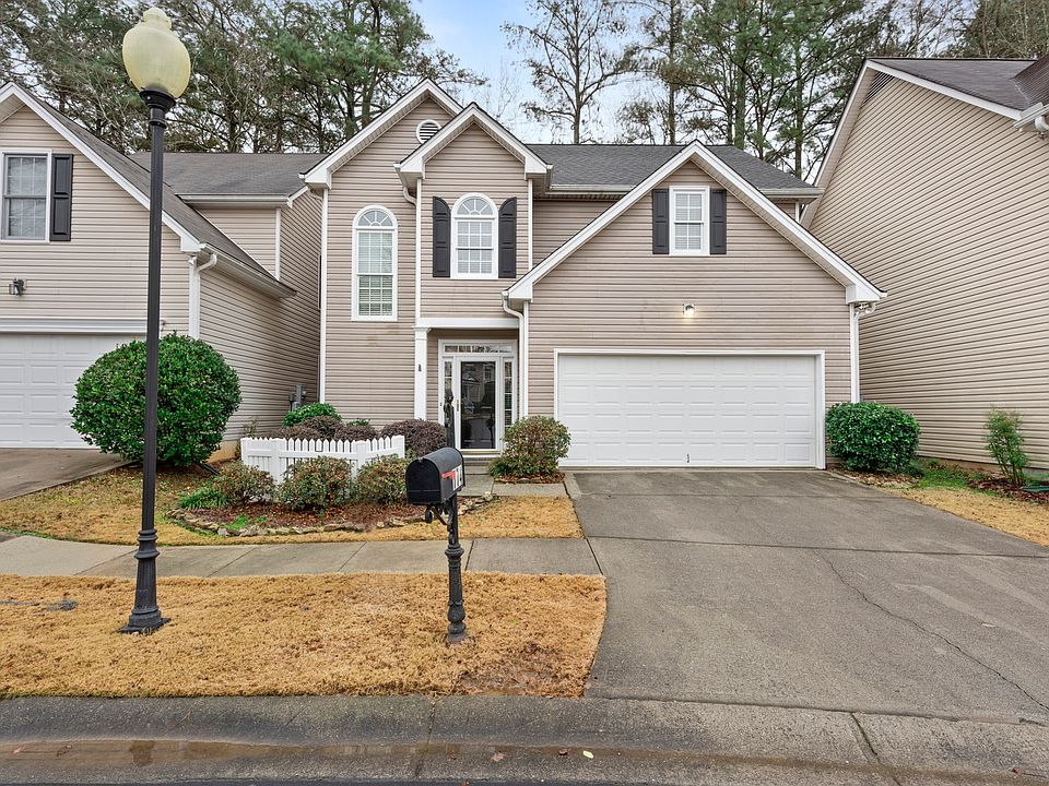 1st image of 774 Gardenside Cir SE