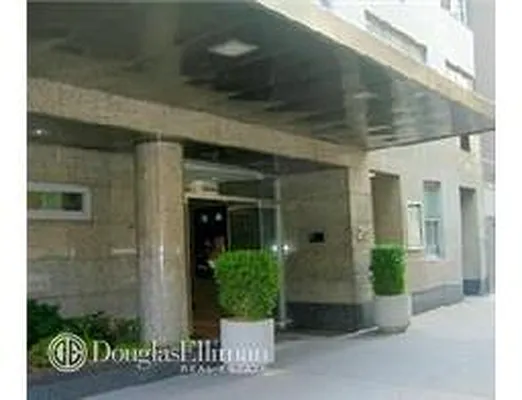 Sold by Douglas Elliman | media 29