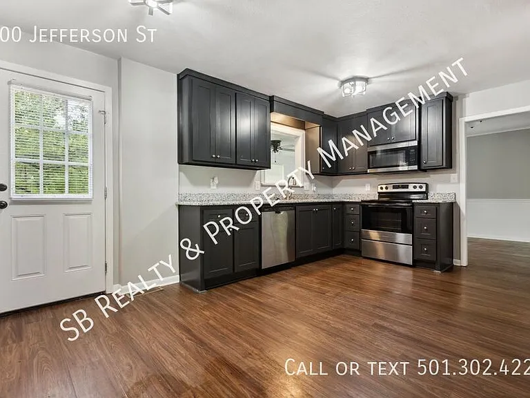 700 Jefferson St — Photo 10