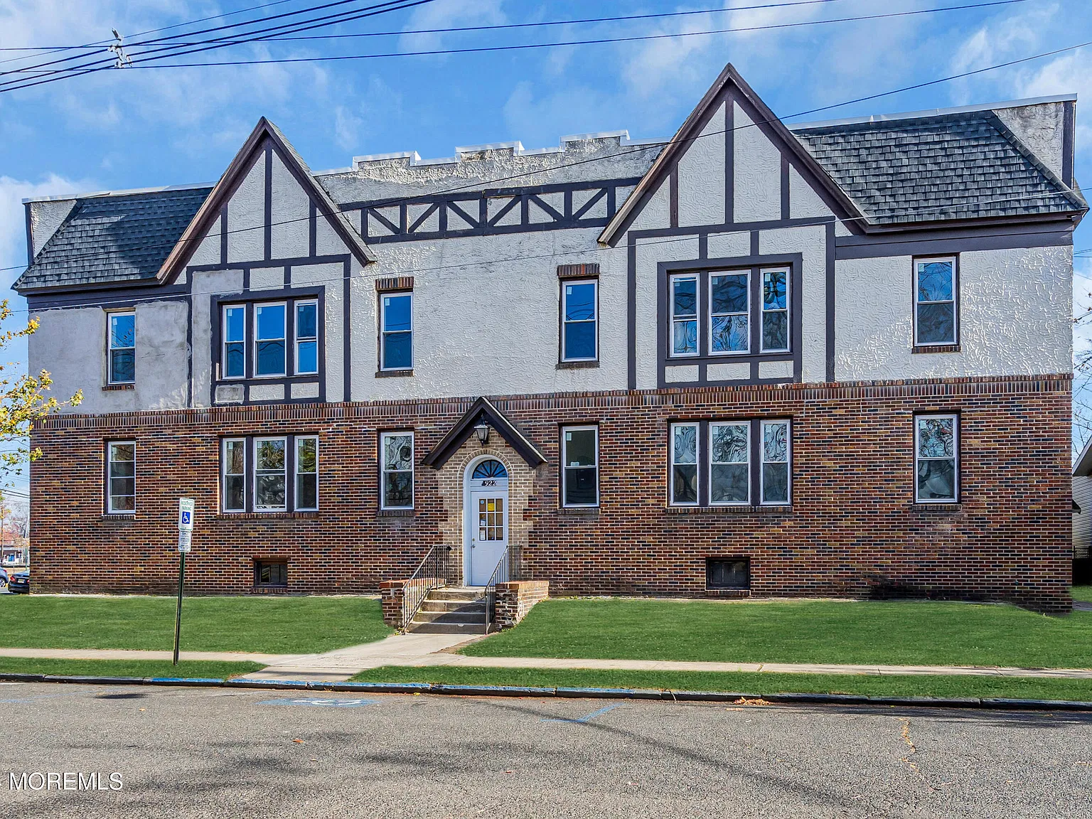 1 bed, 5400 sqft, $2,250 — Photo 4