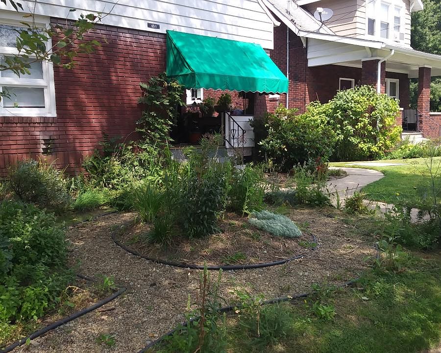 1st image of 469 Pershing Dr