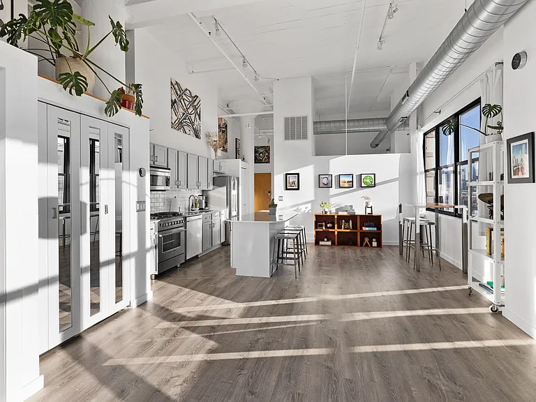 1524 S Sangamon St #709 — Photo 4