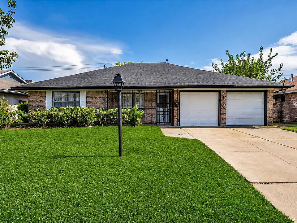 1st image of 5426 Fairgreen Ln