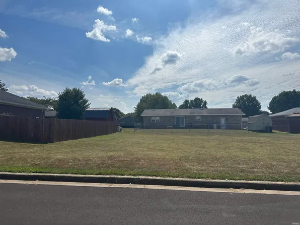 404 Sunset Dr, Mount Vernon, IN 47620