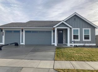 3201 Emory Ave, Richland, WA 99354