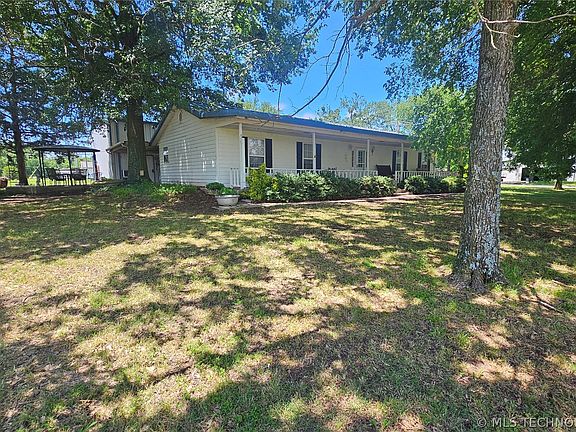 4th image of 421975 E 1155th Rd