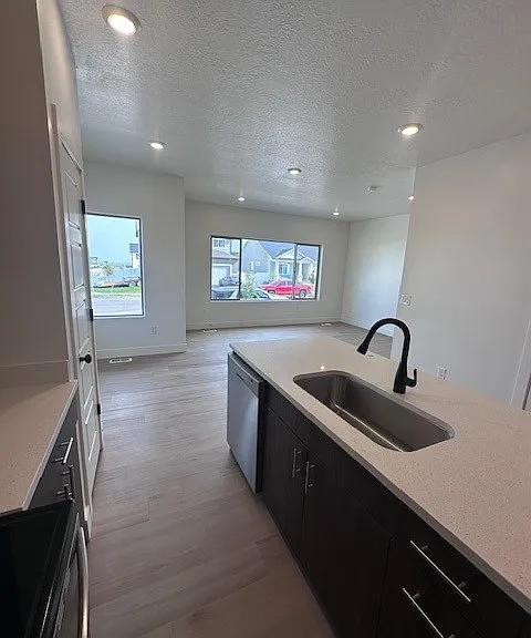Slatewood Townhomes — Photo 8