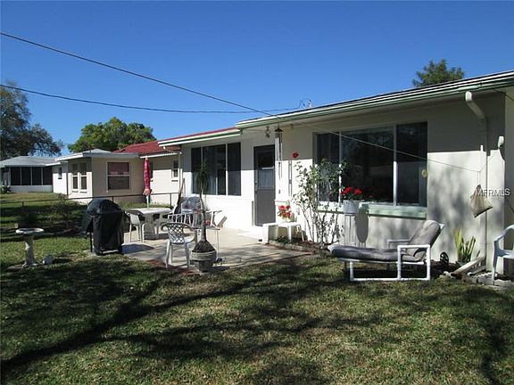 2nd image of 2471 Brentwood Dr