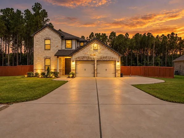 1563 Road 66114, Dayton, TX 77535