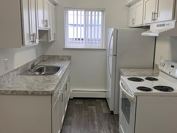 3rd image of 29200 Dardanella St #110-7