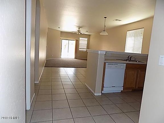 5th image of 44115 W Askew Dr
